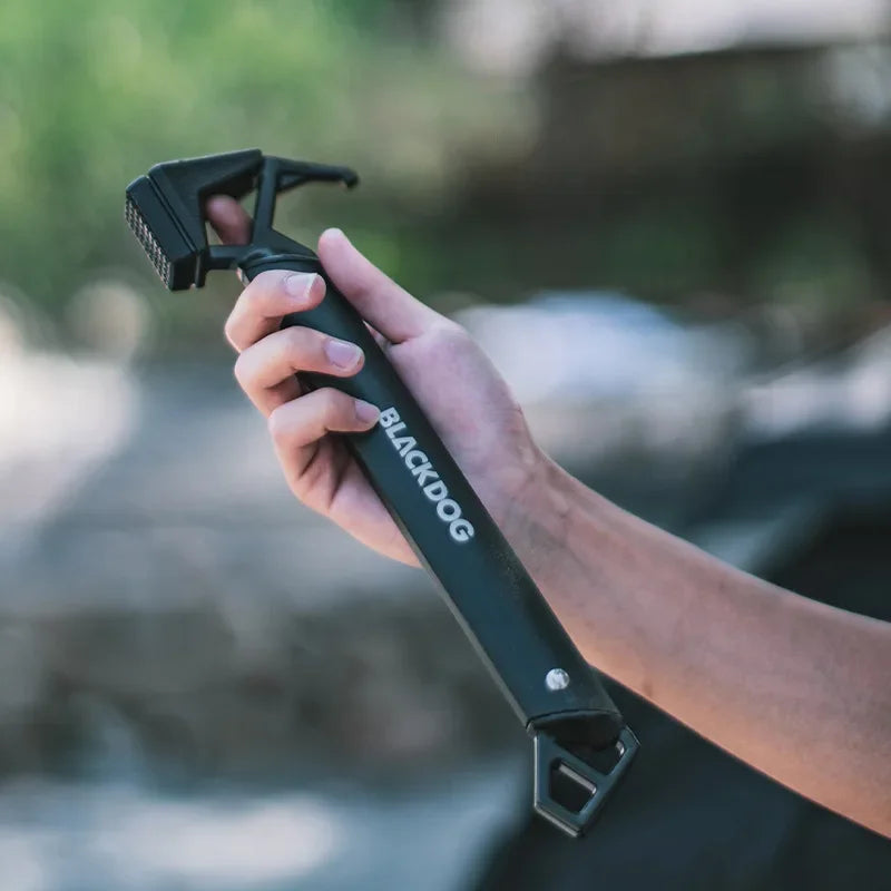 BLACK DOG Camping Hammer